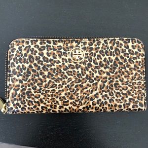 Tory Burch leopard wallet